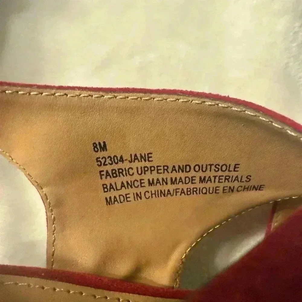 Maurice’s Red Jane  Criss Cross open toe heels NIB Women’s size 8M